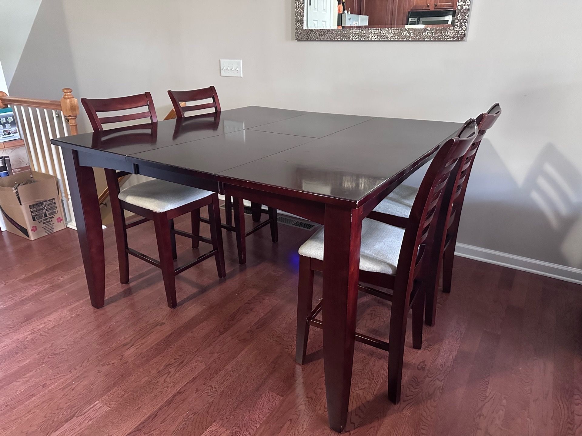 Cherry Wood Dining Room Table and Chairs