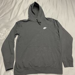 Men’s Nike Pullover Black Hoodie - Size Medium