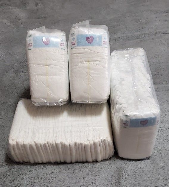 NEW. 168 Parents Choice Baby Diapers. Size 1