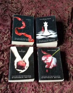 $10 All 4 Bks Twilight Series Paperbacks 
