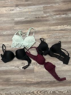 34 B Victoria Secret bras - no tags 4 bras total - TAKE ALL