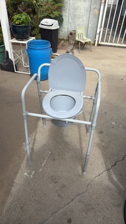 Commode