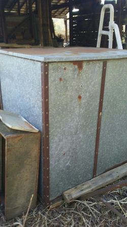 Still box