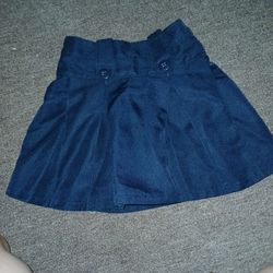 Falda De Uniforme Size 3T