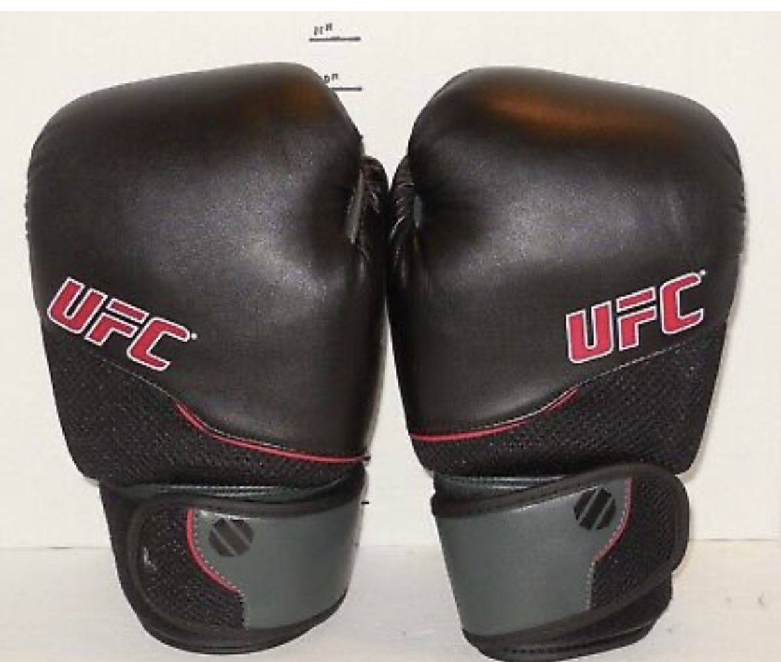 12 Oz UFC Muay Thai Gloves