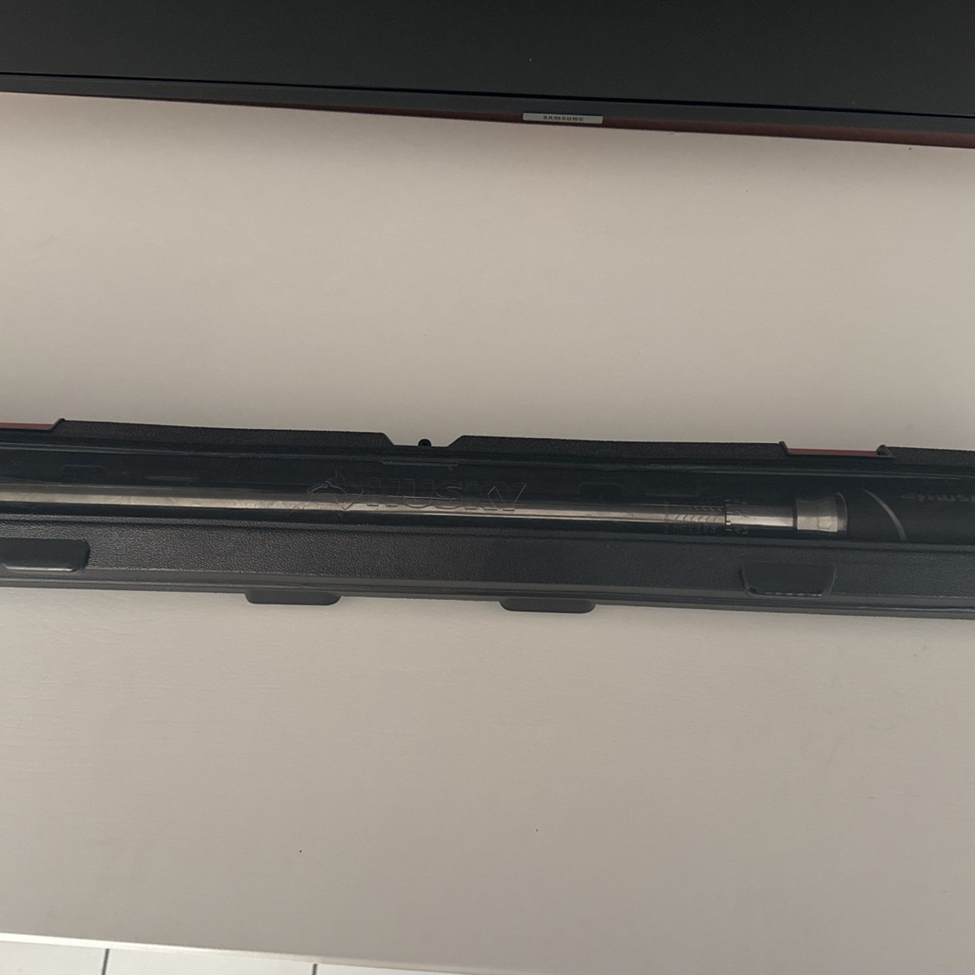 Husky Adjustable Torque Wrench