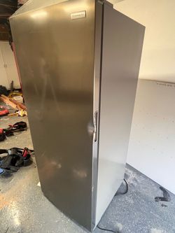 Frigidaire freezer