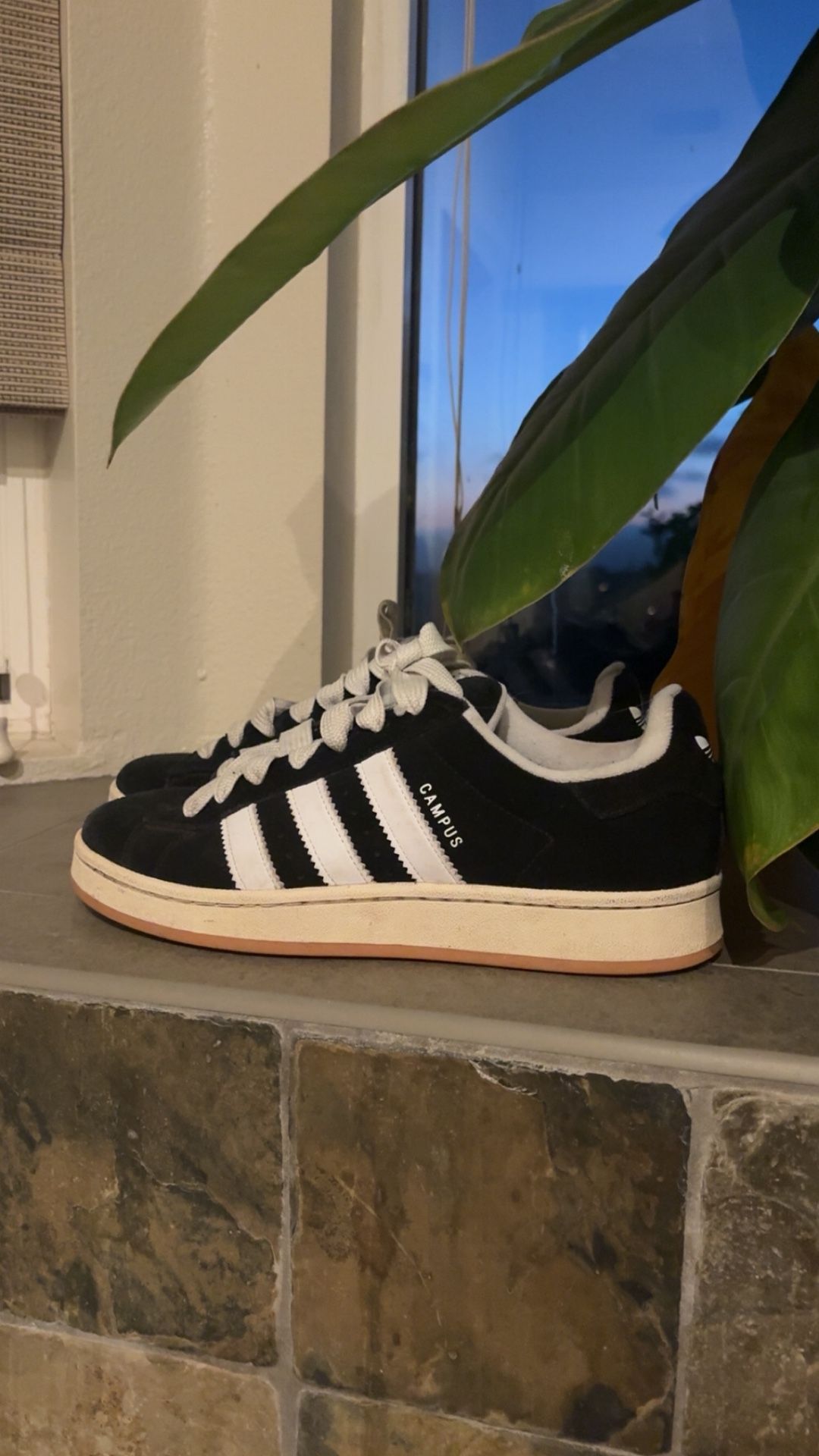 Black Adidas Campus