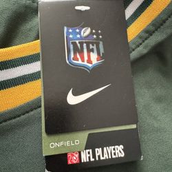 GreenBay Packers 12 Football Jersey On Field New Jersey Size 44 