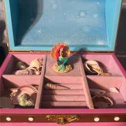 The Lil Mermaid Ariel Jewelry Box 