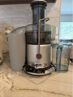 Breville Juicer