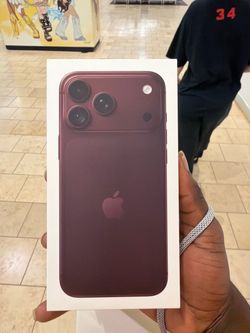 iPhone 18 pro max Burgundy