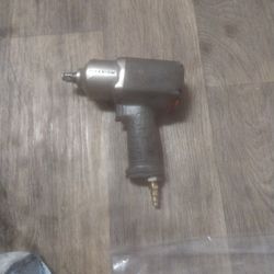 Ingersoll Rand 2135TiMAX Titanium Air Impact Wrench. 