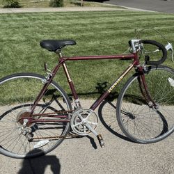 Vintage Schwinn Road Bike