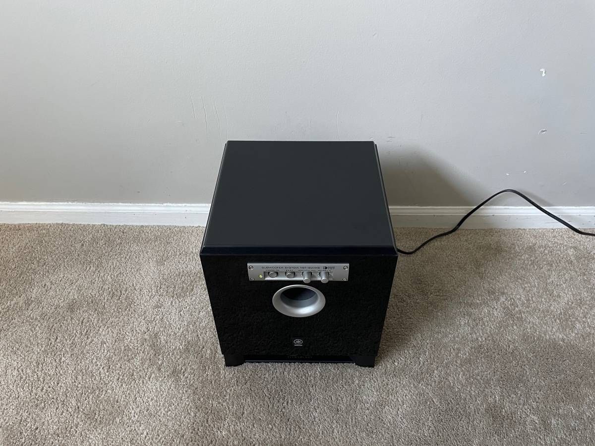 Yamaha YST-SW015 Home Theater Powered Active Subwoofer Sub for 