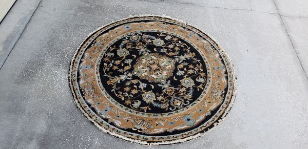60 Round Unique Omid Asia Rug For In Palm Bay Fl Offerup