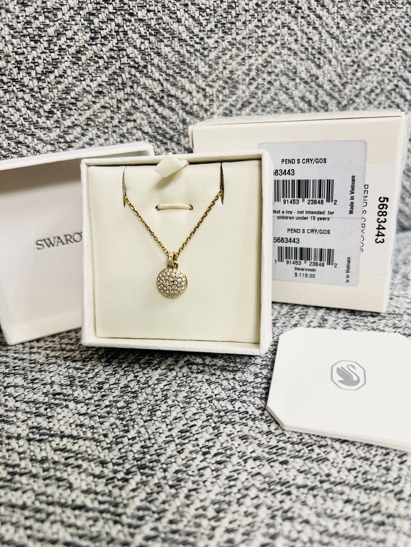 Swarovski Round Crystal Pendant Necklace 