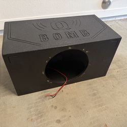 Qbomb 15” ported sub box