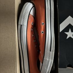 Converse Shoe/Orange