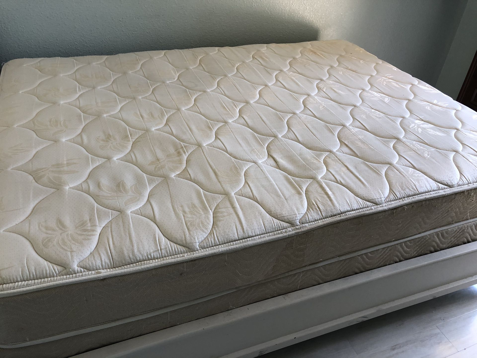 Free top mattress