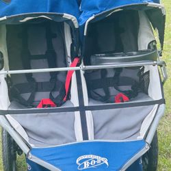 Three Wheel Stroller  In Excellent Condition Cost 600