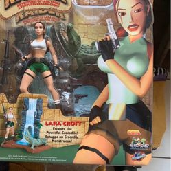 Tomb Raider Collectors Action  Figure