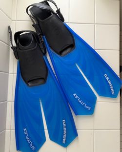 US Divers SplitFlex Fins, M 6.5-9.5