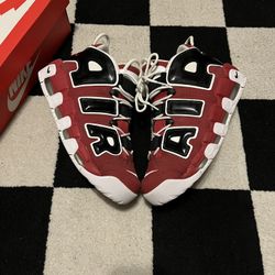Nike Air More Uptempo - Bulls Hoop Pack