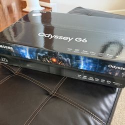Samsung Odyssey G6 27” Qhd 350hz Monitor 