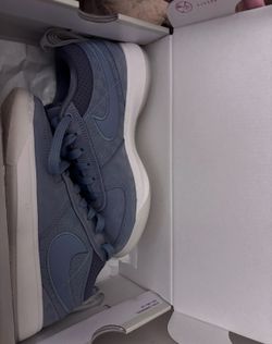 Nike Shoes Book 1
