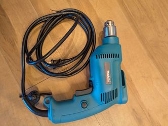 Makita 6407 3/8" Drill (corded)