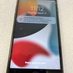 iPhone 8 T-Mobile sprint Metro 64 GB great condition