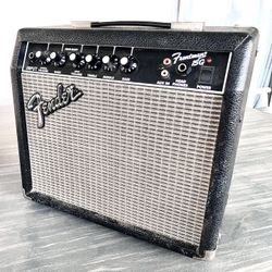 Fender Frontman 15 G