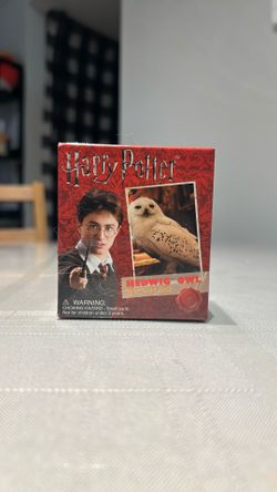 Harry Potter Hedwig Owl And Sticker Book