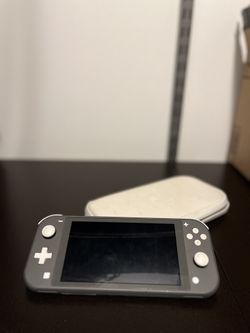 🎮 Nintendo Switch Lite Gray + 3 Hit Games + Charger – Like New, Deal Ready