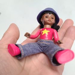 Madame Alexander Cool Cathy Black Doll with Star McDonalds 5" 

