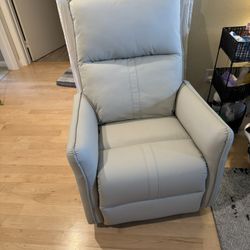 Light Gray Swivel Chair 