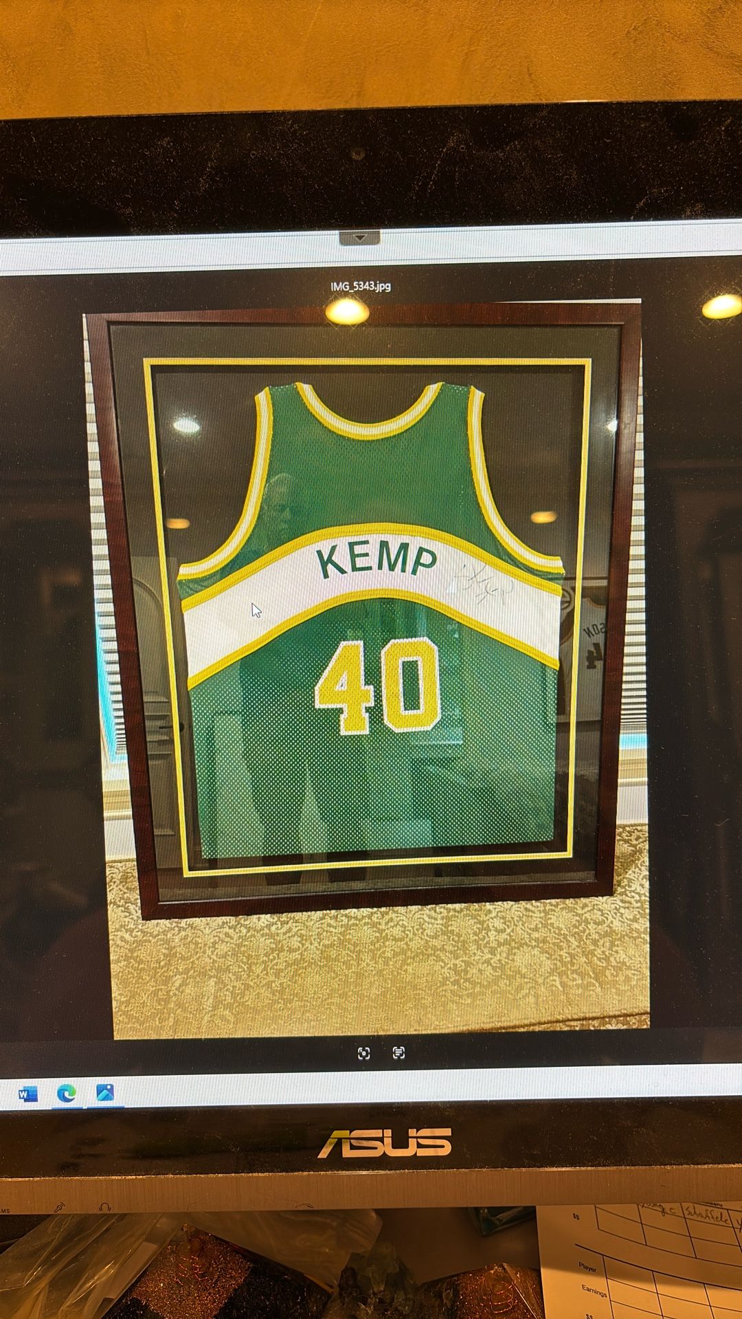 Shawn Kemp Autographed Framed Jersey