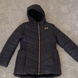 Under Armour Girls YXL Black Hooded Puffer Jacket Zip Insulated Mid-Length