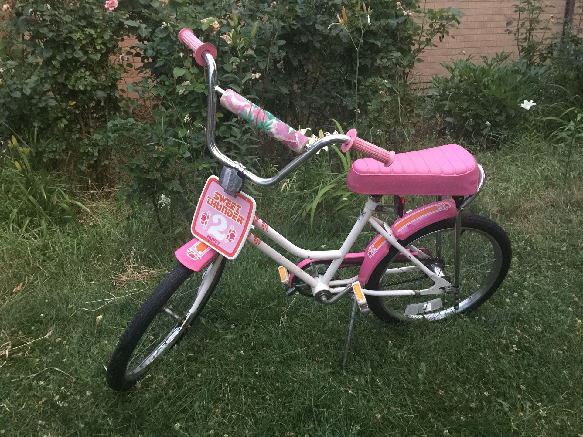 1980's pink huffy bike discount