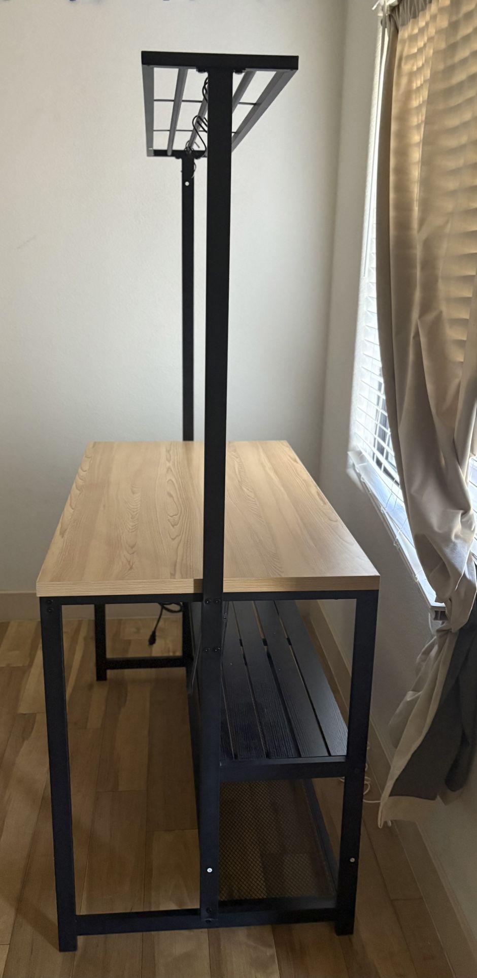 Large Kitchen Island Table, Bakers Rack, with Power Outlet