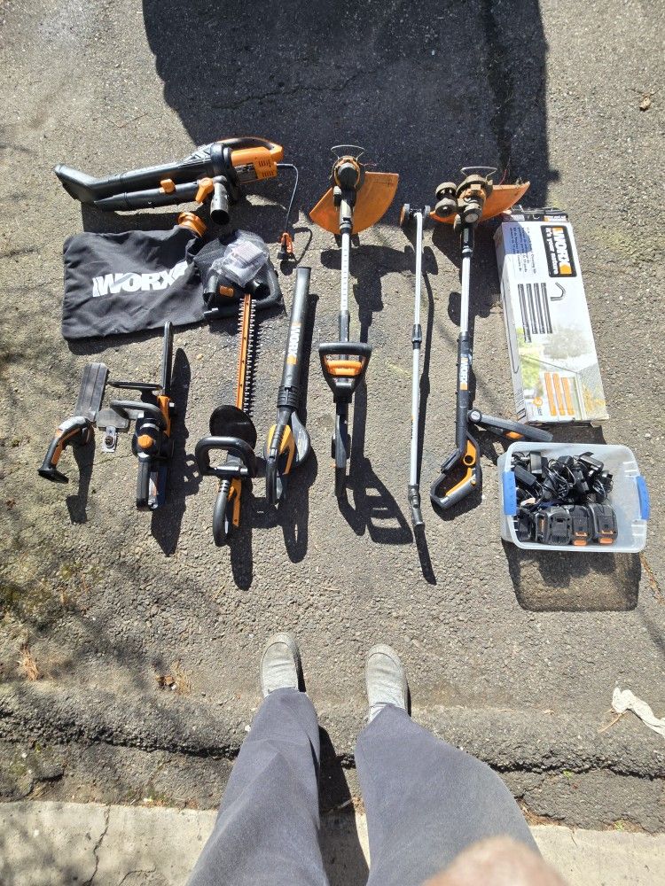 Worx Lot