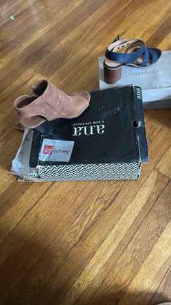 There is 3 pairs of a.n.a. A new approach size 7 1/2. And city classified shoes size 8 and FrancoSarto size 7 1/2 and Michael Kors size 9