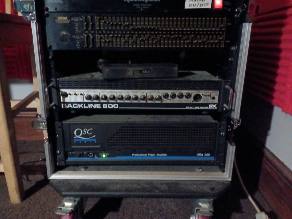Backline 600 Bass Amp