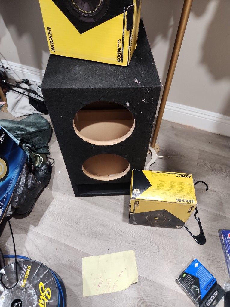 New Box For 8 Inch Woofers Box Is 60 And Woofers Are 70 Each Kicker 8 Inch Comp C