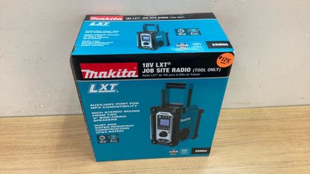 MAKITA XRM05 18V LXT JOB SITE RADIO (TOOL ONLY).