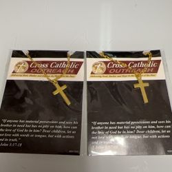 New gold tone outreach plain cross pendant on chain link necklace