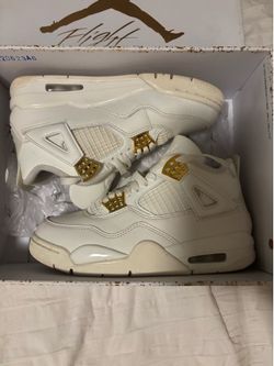 woman’s Jordan 4