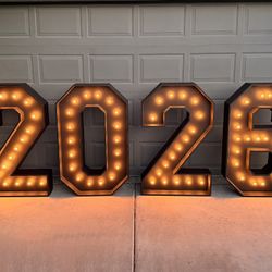 4FT LED “2026” Marquee Numbers 🎓
