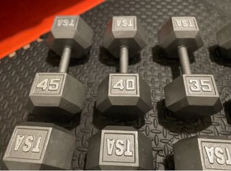 Set Of Cast Iron Hex Dumbbells From 10# To 45# Total Of 440 lbs Basically New